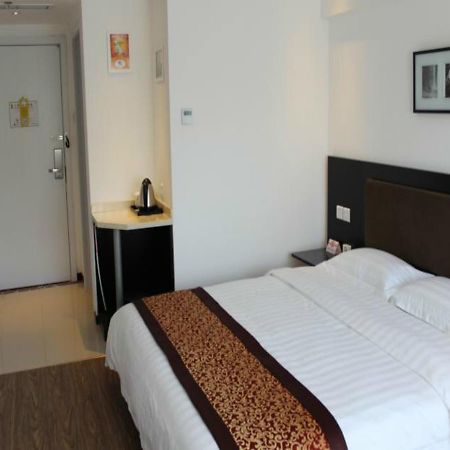 Super 8 Hotel Chaoyang Park South Dongfeng Road Peking Exterior foto